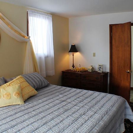 The White Birch Inn Berwick Екстер'єр фото