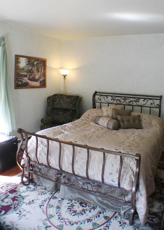 The White Birch Inn Berwick Екстер'єр фото
