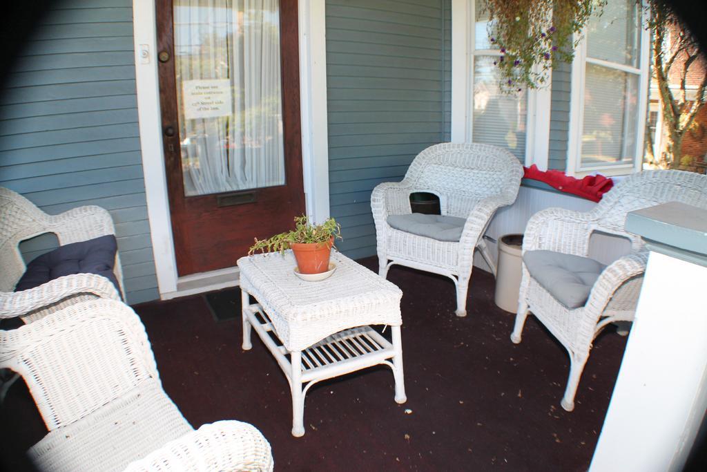 The White Birch Inn Berwick Екстер'єр фото