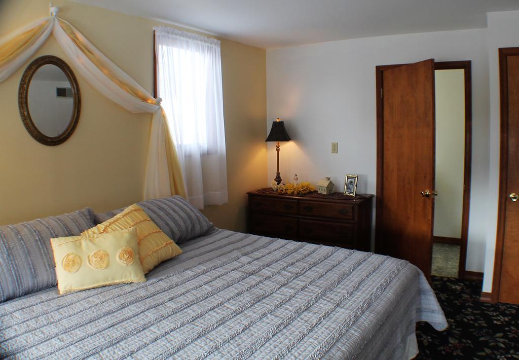 The White Birch Inn Berwick Екстер'єр фото