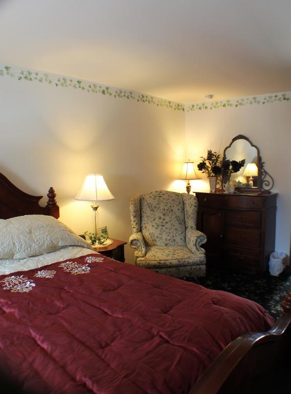 The White Birch Inn Berwick Екстер'єр фото