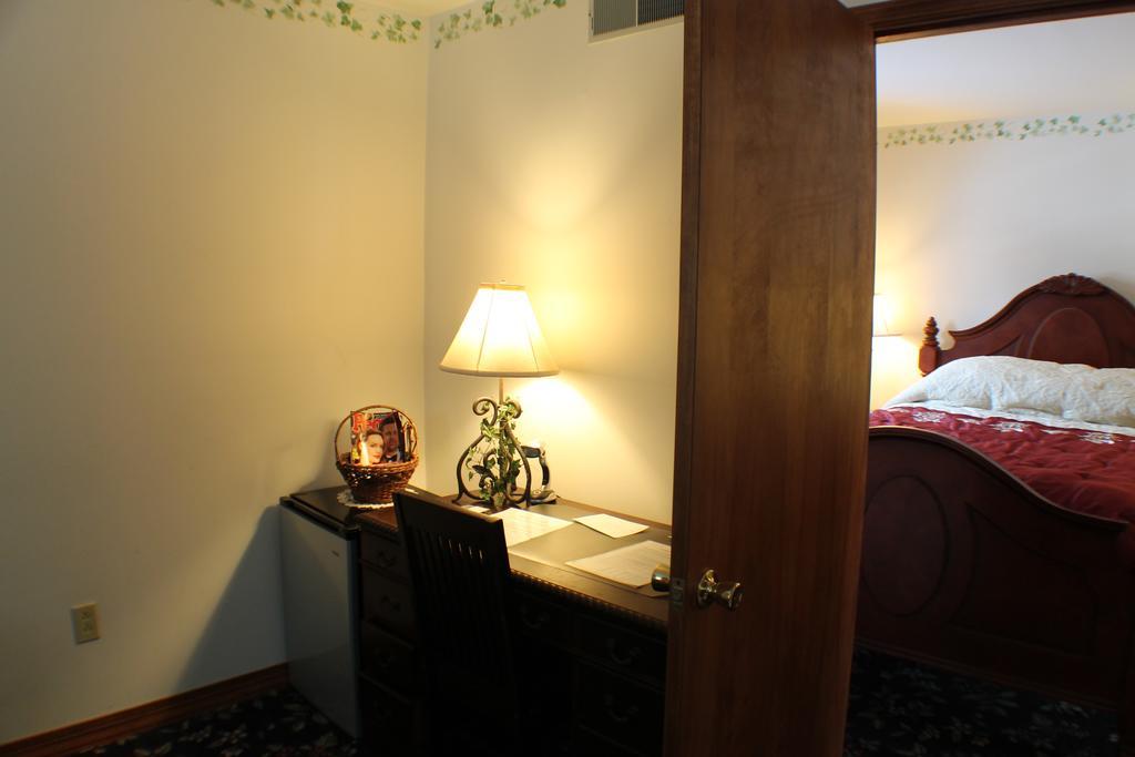 The White Birch Inn Berwick Екстер'єр фото