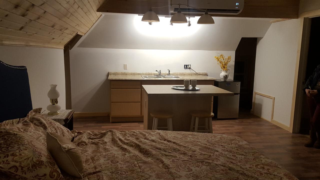 The White Birch Inn Berwick Екстер'єр фото